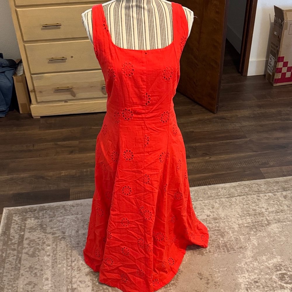 Vibrant Red Sleeveless Midi Dress